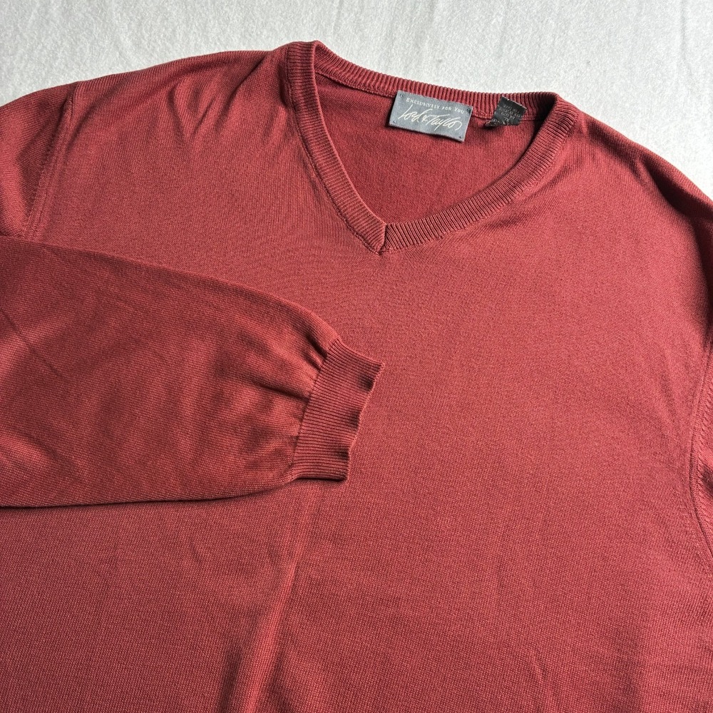 Lord & Taylor Men's‎ Sweater Burgundy Sz XL  V-Neck Long Sleeve Pullover Knitted